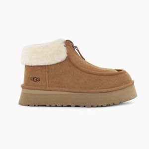 Ugg boot Sz8
